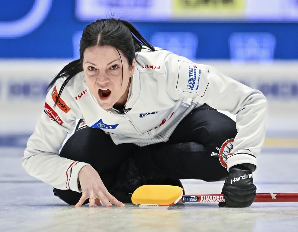 Einarson of Canada suffers defeat to the United States, but bounces back with a win against Norway – Courrier Frontenac